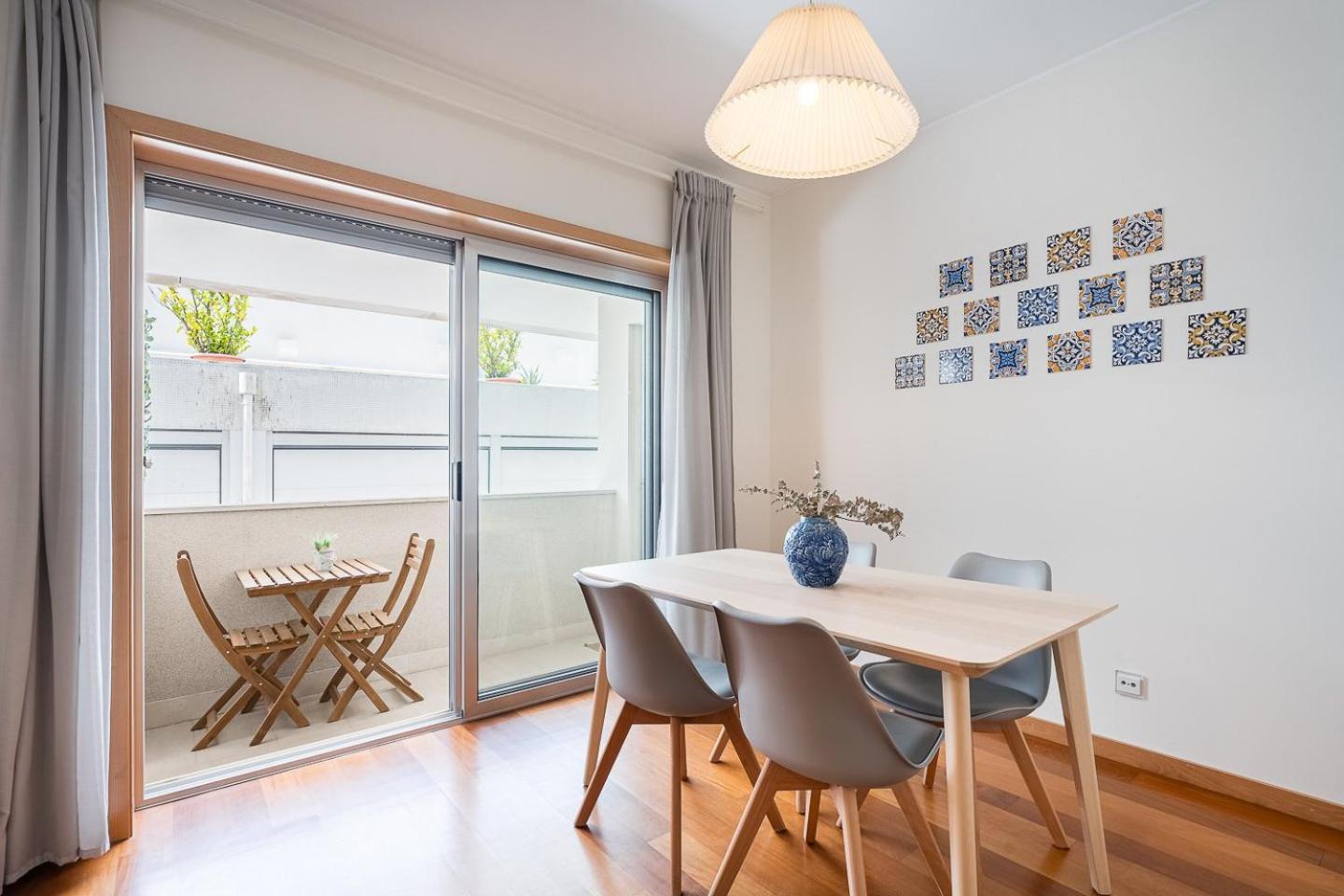 Guestready - Cityscape With Balcony Apartament Porto