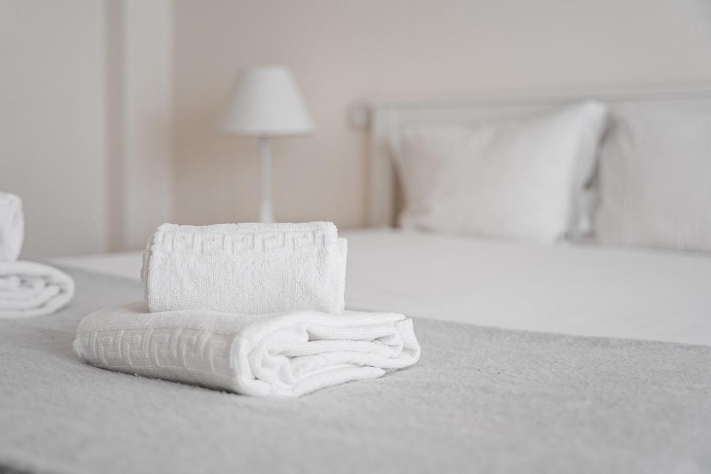 Guestready - Cityscape With Balcony Apartamento